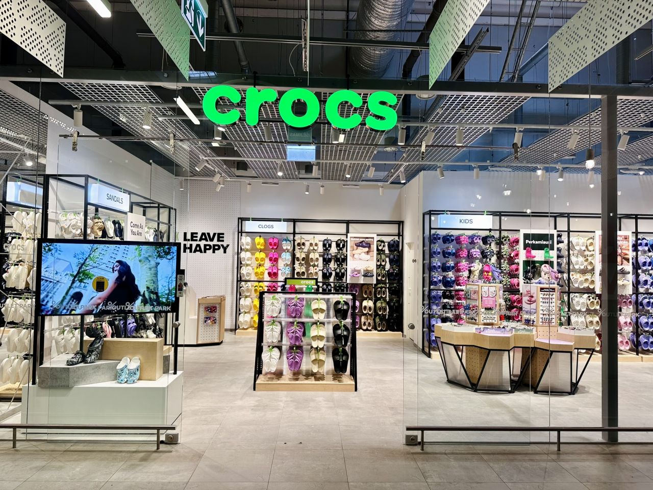 Crocs visual